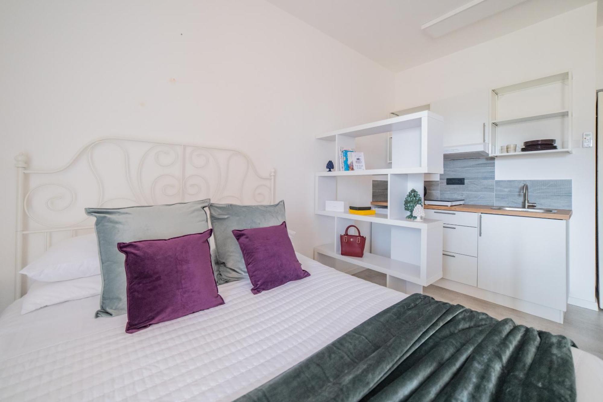 Casa Pertosa Bed & Breakfast Таормина Стая снимка