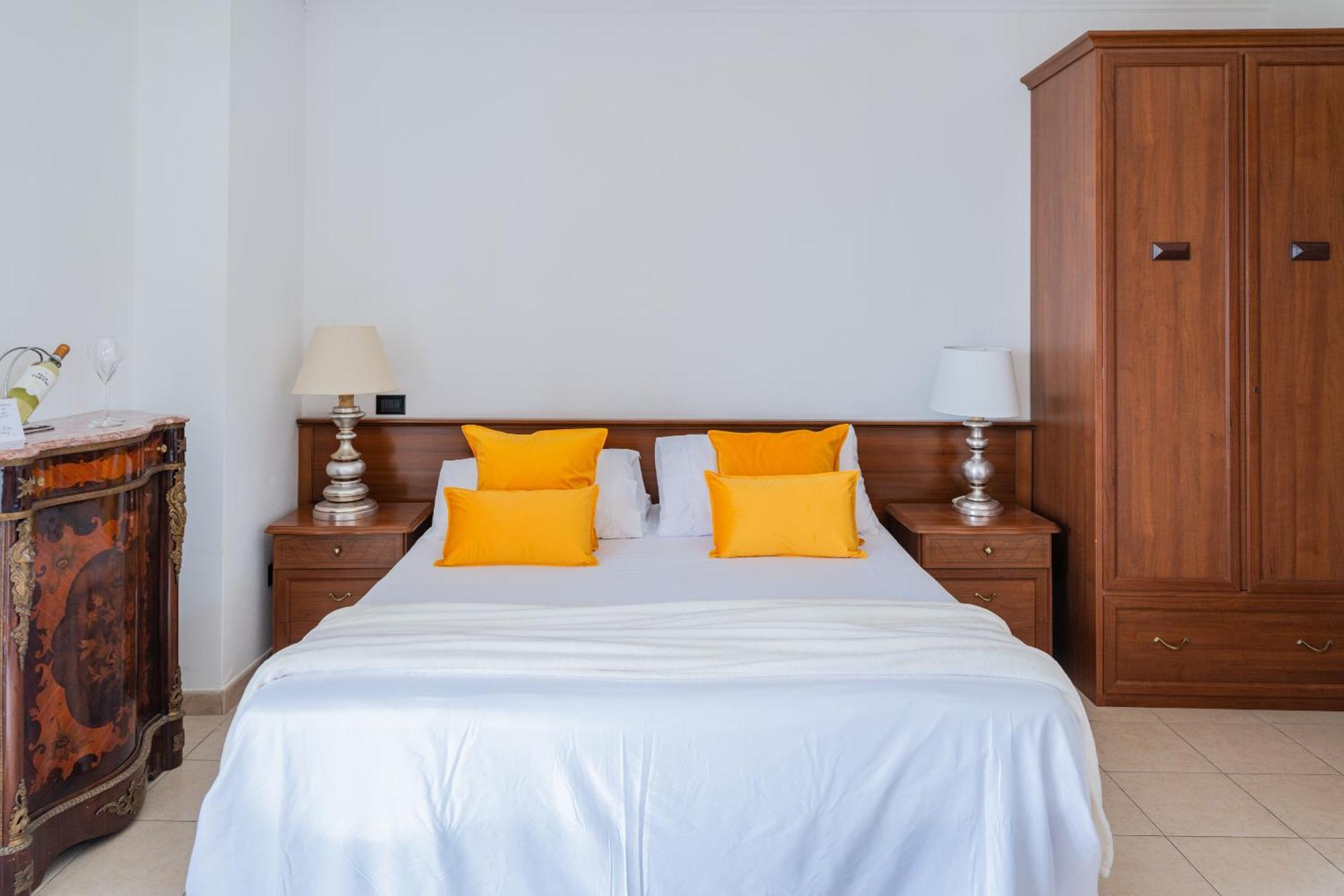 Casa Pertosa Bed & Breakfast Таормина Екстериор снимка