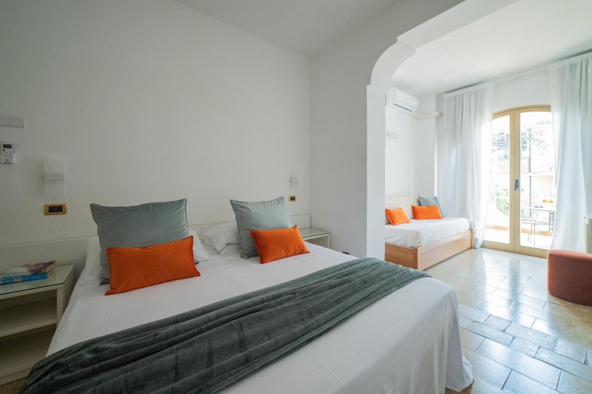 Casa Pertosa Bed & Breakfast Таормина Екстериор снимка